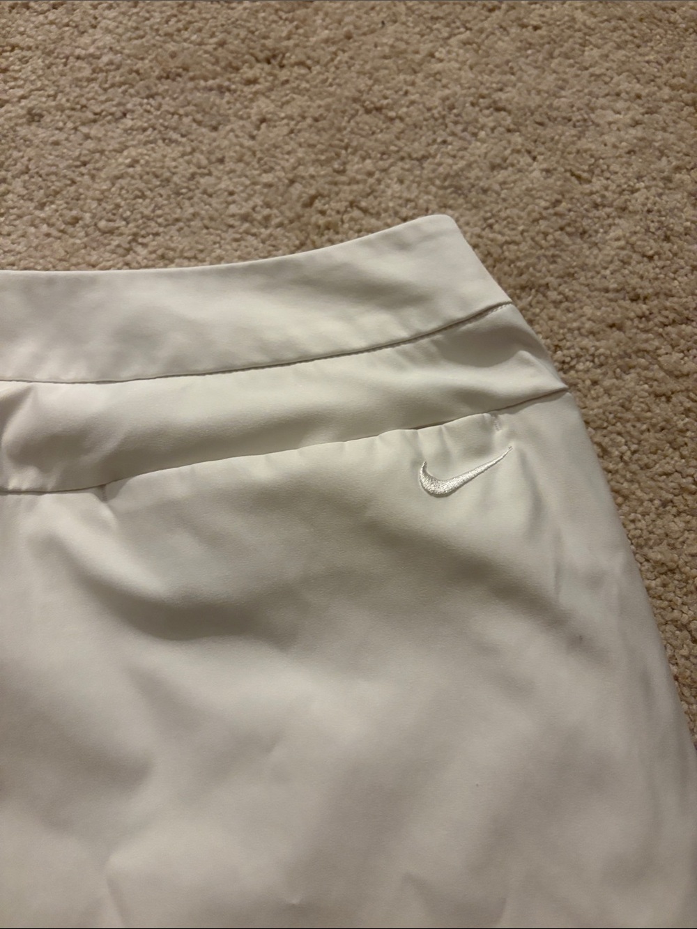 Nike White Women's Mini Skirt golf/tennis skirt - Picture 6 of 7